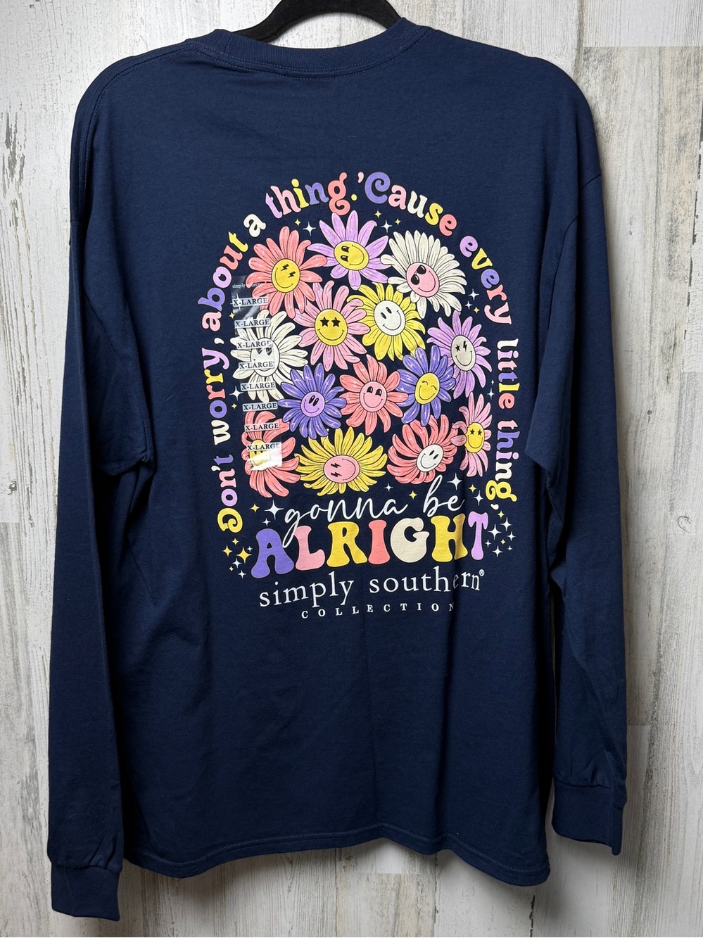 Simply Southern XL Blue Long Sleeve Don’t Worry Daisies T-Shirt NWT Casual Count